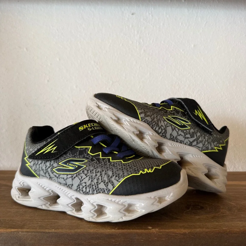 Lot of 2 Skechers Toddler Boys Size 10 S-Lights Light-Up & Dino Rawr Sneakers